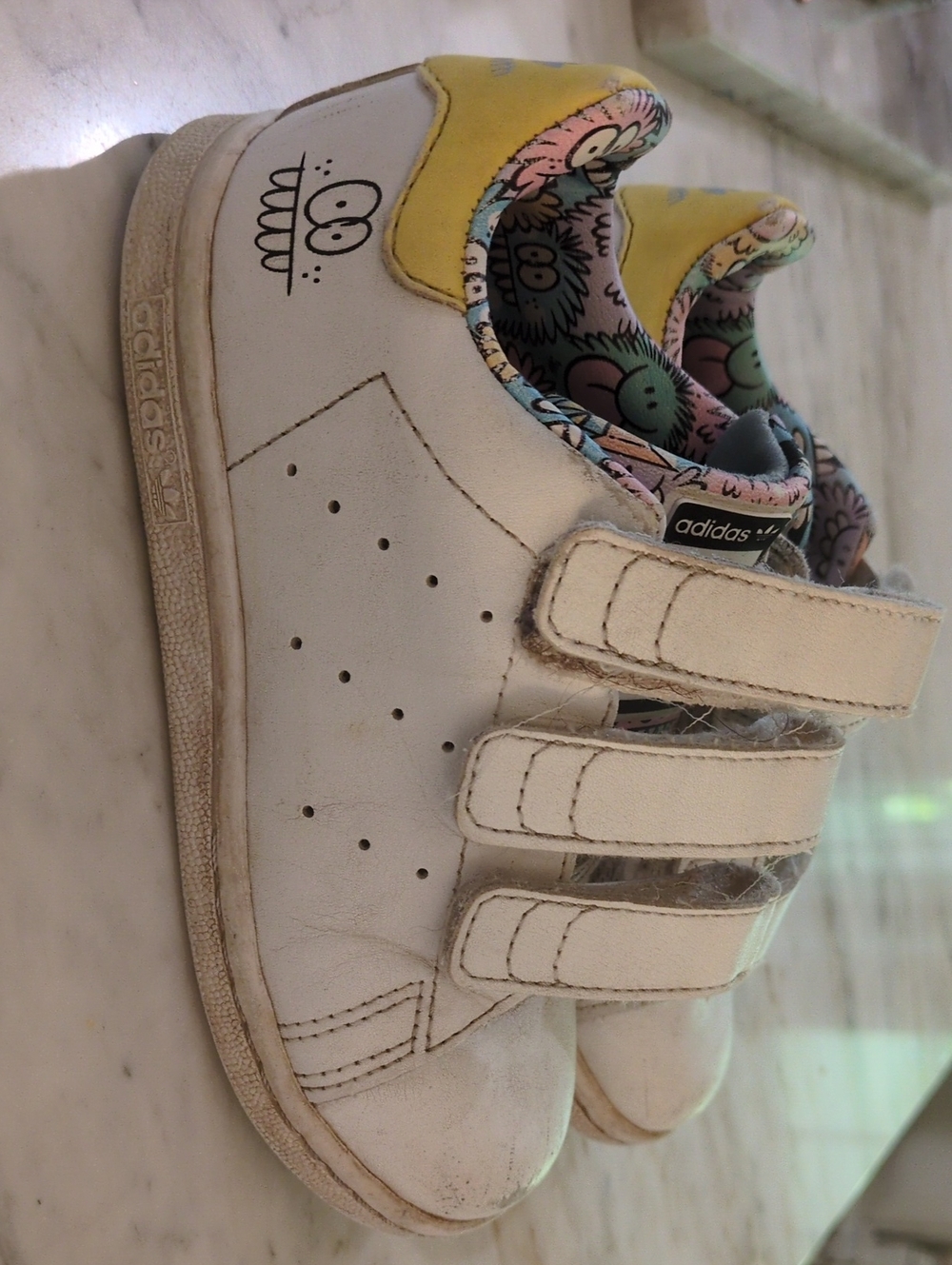 Adidas Originals x Kevin Lyons Toddler Stan Smith sneakers, Velcro White